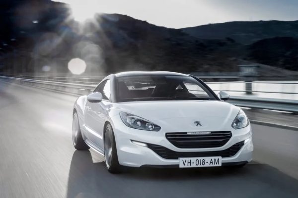 hãng xe hơi Peugeot; hãng xe peugeot của nước nào; xe ô tô peugeot