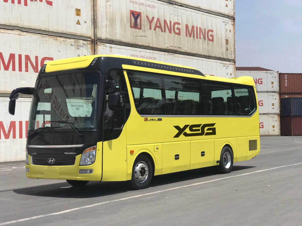 hình ảnh xe ô tô 29 chỗ