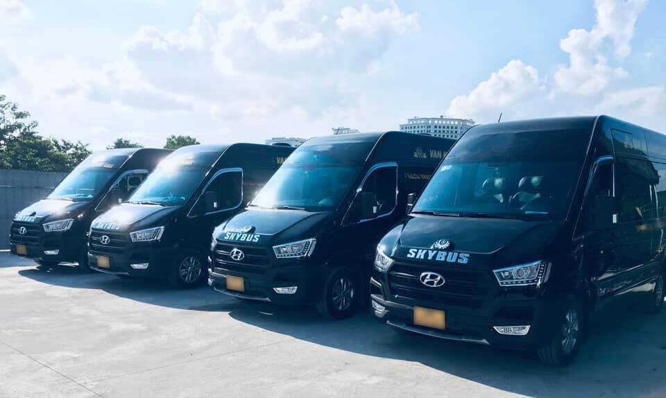 hình ảnh xe ô tô limousine