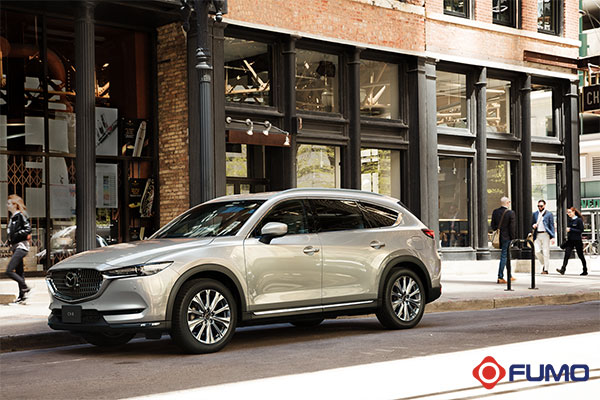 Hình ảnh xe ô tô Mazda 7 chỗ màu ghi