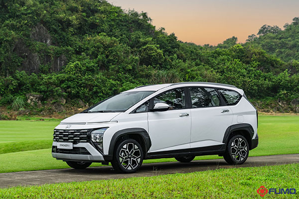 Hình ảnh xe ô tô 7 chỗ được yêu thích nhất