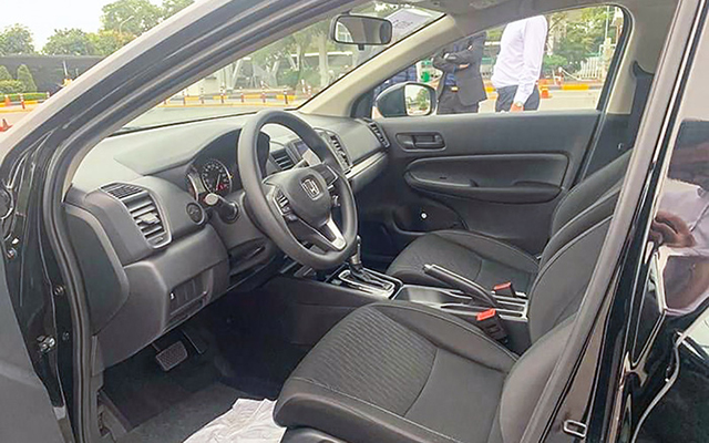 Ghế trước Honda City E 2022