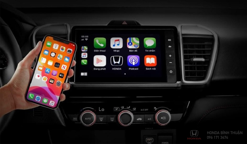 Màn hình giải trí có kết nối Apple Carplay giúp người dùng có những trải nghiệm tối ưu
