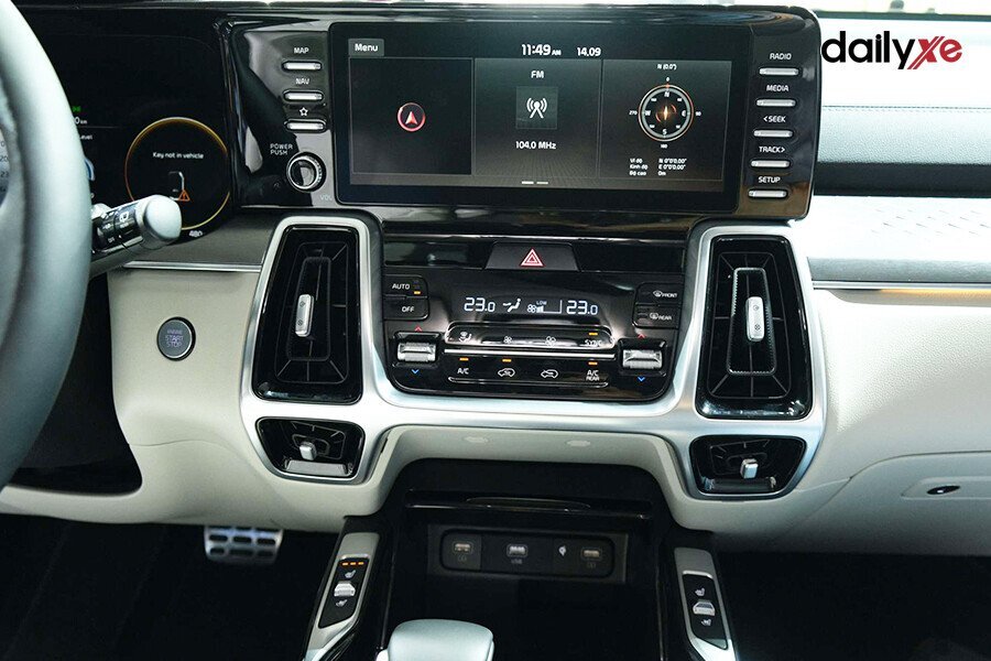 New KIA Sorento Luxury G2.5 (Máy xăng) - Hình 23