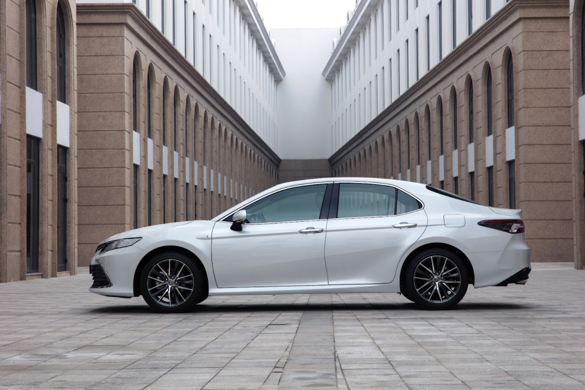 Thông số kỹ thuật Toyota Camry 2022 nâng cấp hấp dẫn.