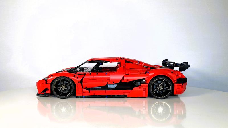 [MOC] 1:8 Koenigsegg Agera RS