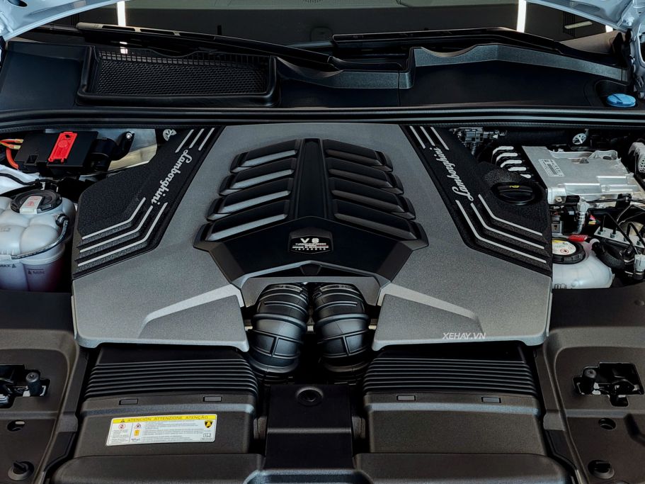 Chi tiết Lamborghini Urus SE vừa ra mắt Việt Nam: Giá 15,6 tỷ đồng