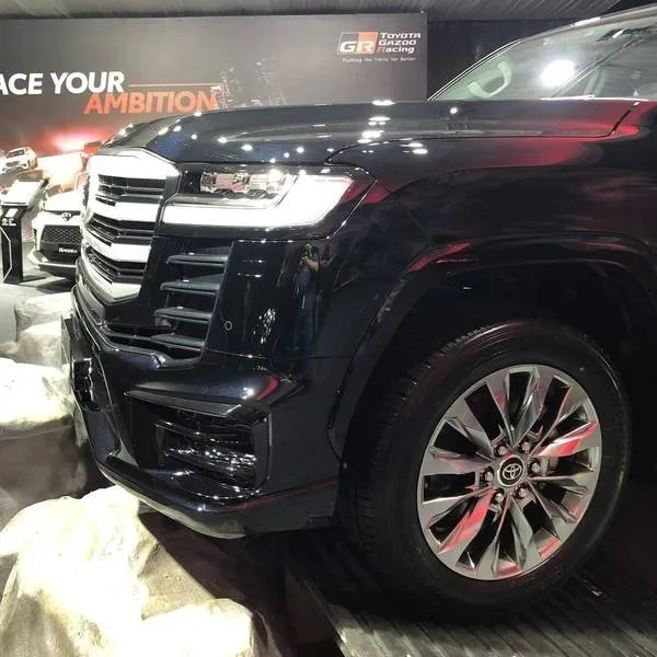 Toyota Land Cruiser máy dầu 2025: Diện mạo bắt mắt và hiện đại