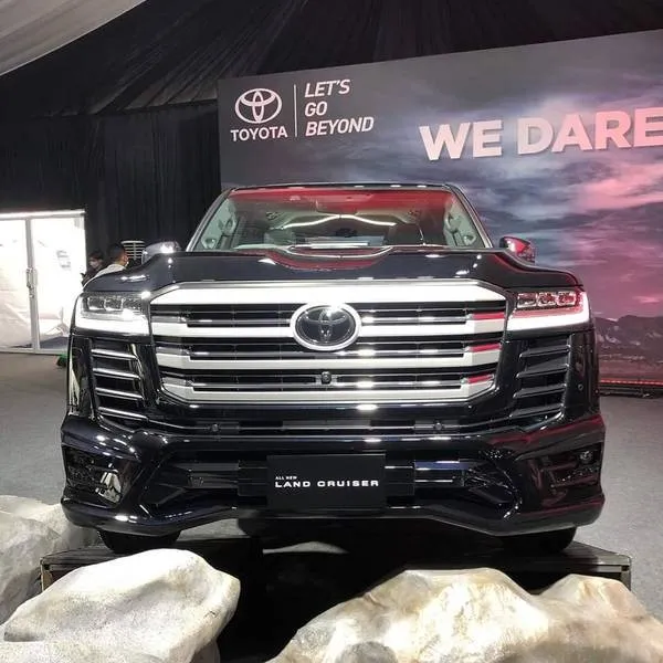 Toyota Land Cruiser máy dầu 2025: Diện mạo bắt mắt và hiện đại