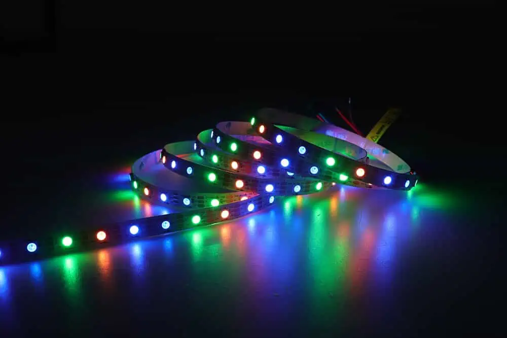 dải led spi ly60 p60 sk6812 5050rgb w5 2
