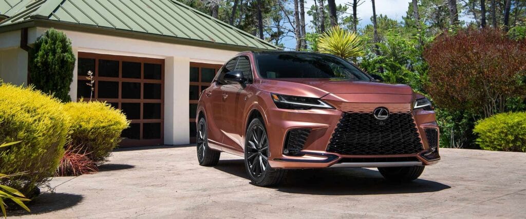 Lexus RX - SUV Lexus 5 chỗ sang trọng đẳng cấp