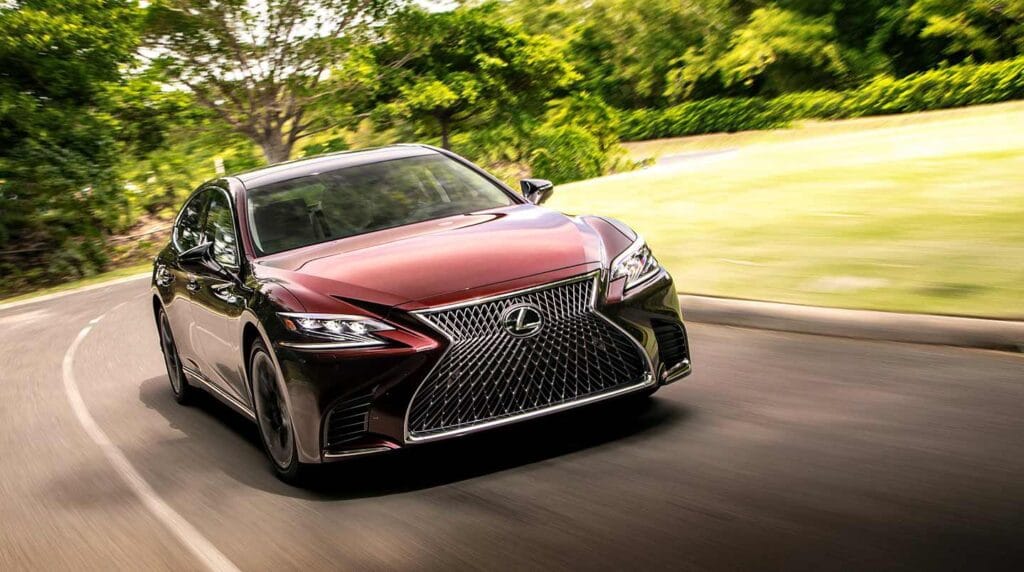 Lexus LS - Sedan Hạng Sang Tinh Tế