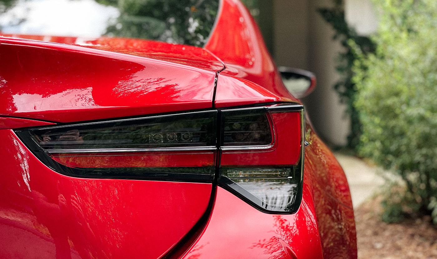 Lexus RC F SPORT Light