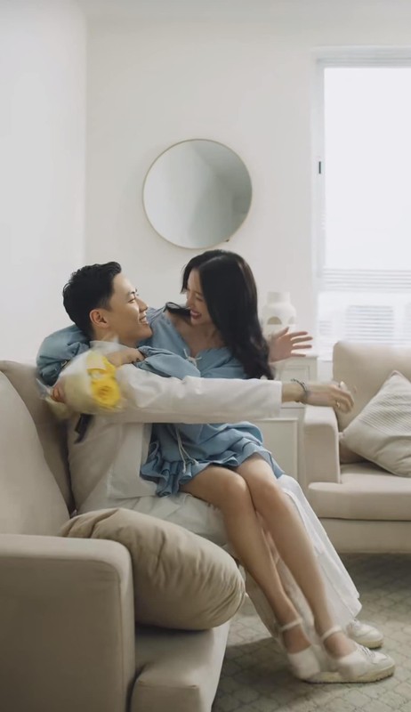 Đường tình lận đận của Linh Ngọc Đàm: 29 tuổi, 7 mối tình