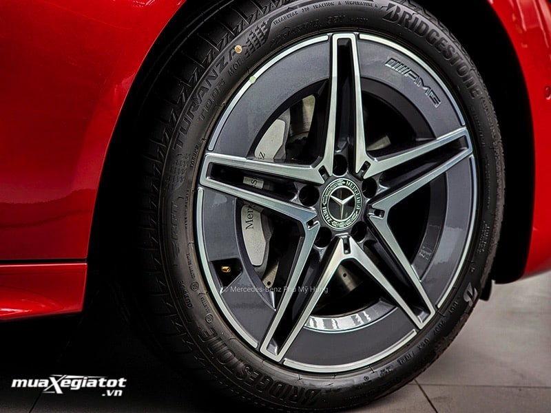 Mercedes C300 AMG 2022: Giá bán mới nhất, Chi tiết thông số kỹ thuật