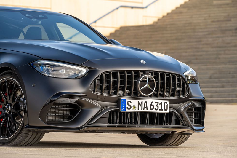 Mercedes-AMG C63 S E Performance 2024 Giá lăn bánh Ưu Đãi, Thông số kỹ thuật, Trả góp #1