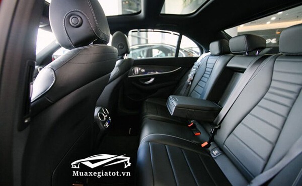 hang-ghe-sau-xe-mercedes-e300-amg-2020-Xetot-com-16