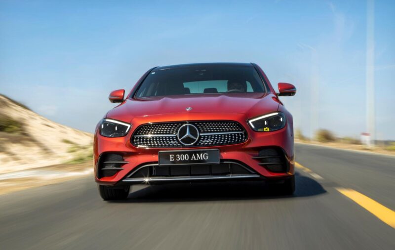 Mercedes E300 AMG 2023: Giá bán tại đại lý, Ưu đãi cập nhật mới nhất