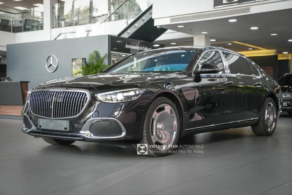 Mercedes-Maybach S450 4Matic Lăn Bánh Hà Nội