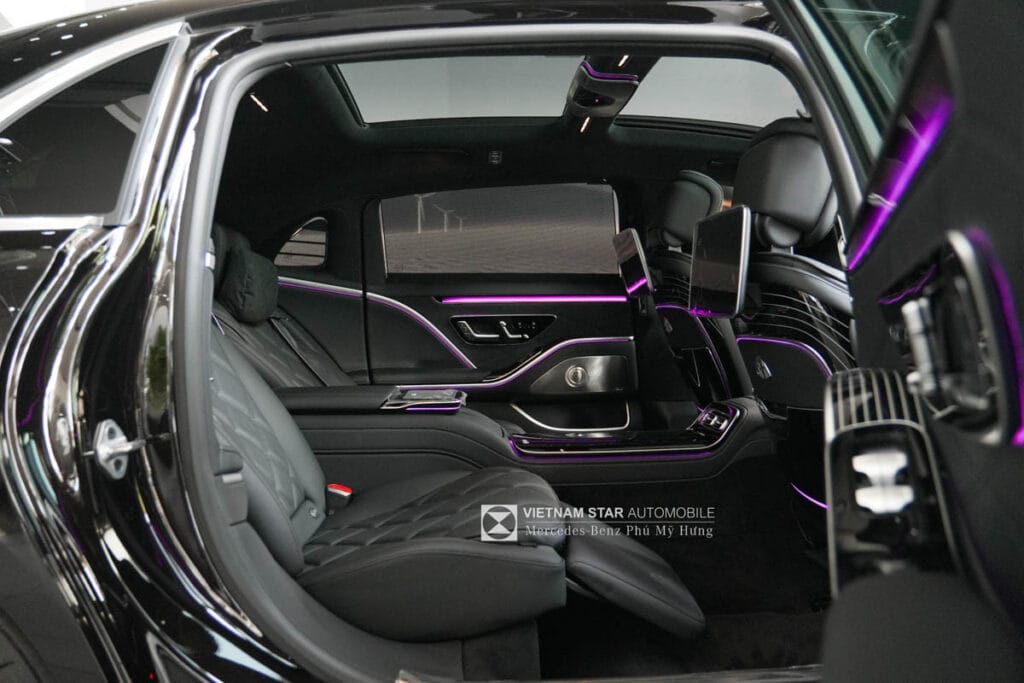 Mercedes-Maybach S450 4Matic Nội Thất Màu Đen