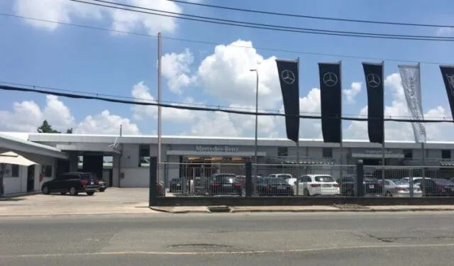 Mercedes-Benz Vietnam Star Chế Lan Viên