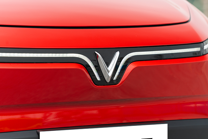 giá xe vinfast VF MPV 7 mới nhất