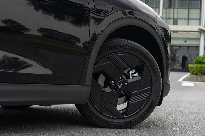 giá xe vinfast VF MPV 7 mới nhất