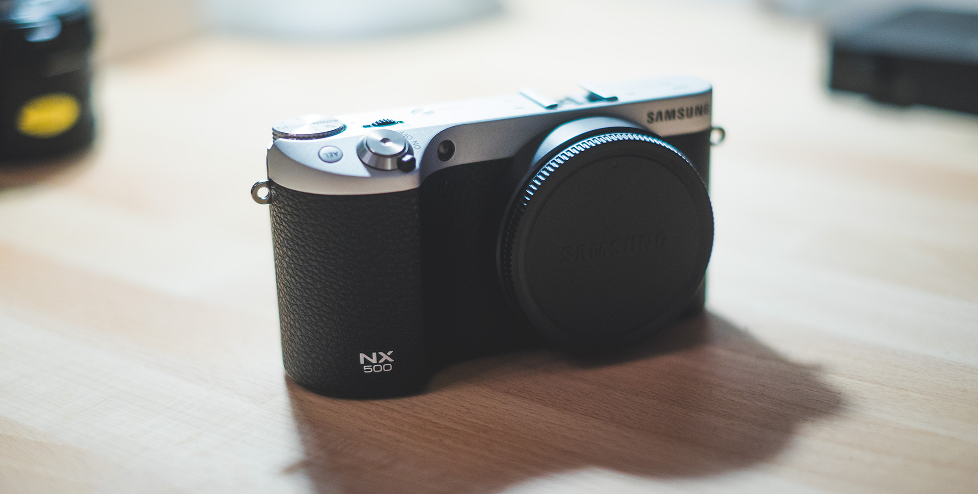 nx500-front