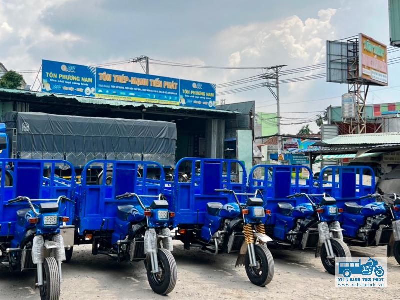 Xưởng xe ba bánh Tiến Phát cung cấp đầy đủ các loại phụ tùng xe ba gác điện, giá tốt, hàng chính hãng