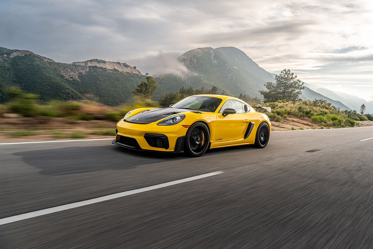 Porsche Club of America-Street Review: 2023 Porsche 718 Cayman GT4 RS is unapologetically brutal