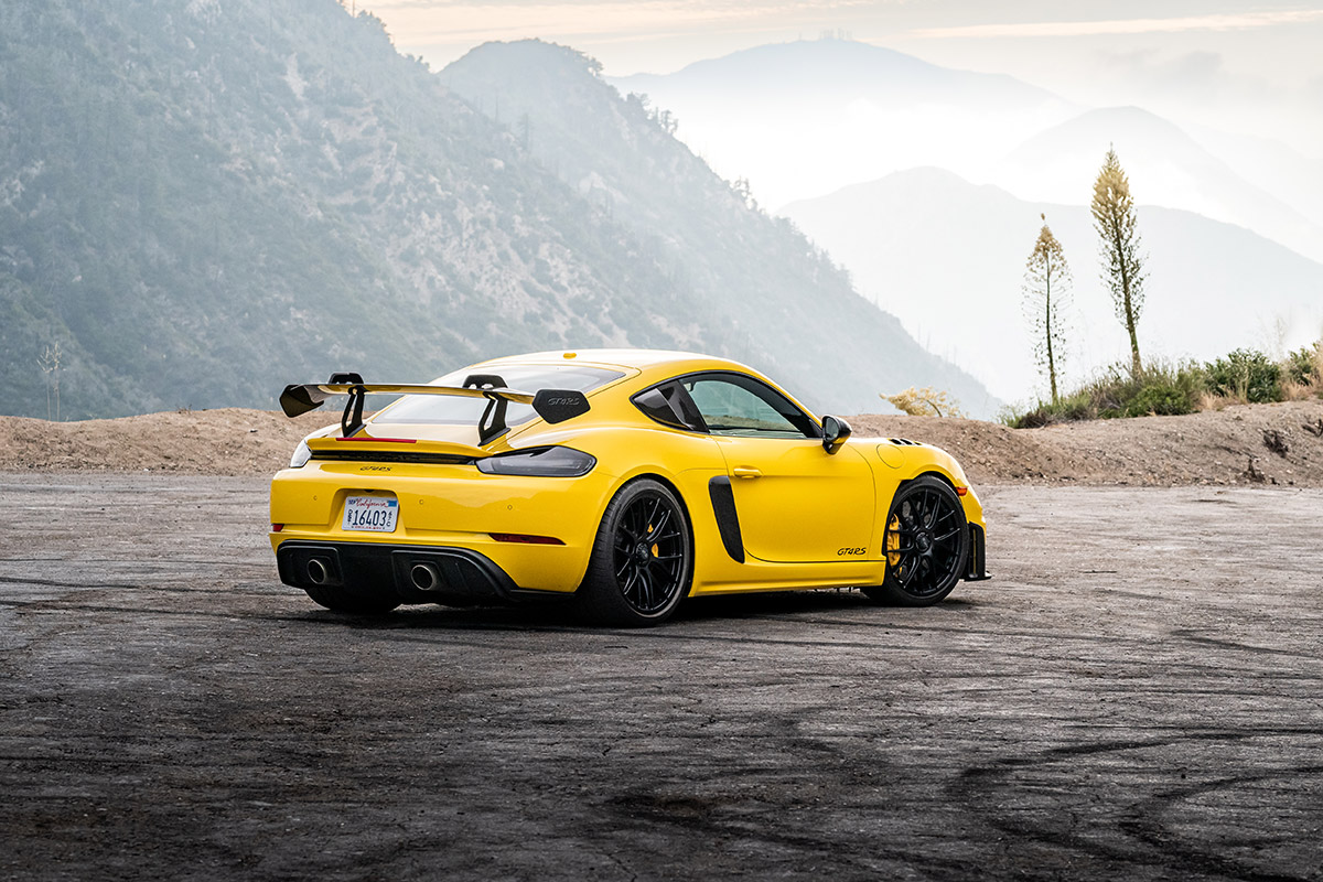 Porsche Club of America-Street Review: 2023 Porsche 718 Cayman GT4 RS is unapologetically brutal