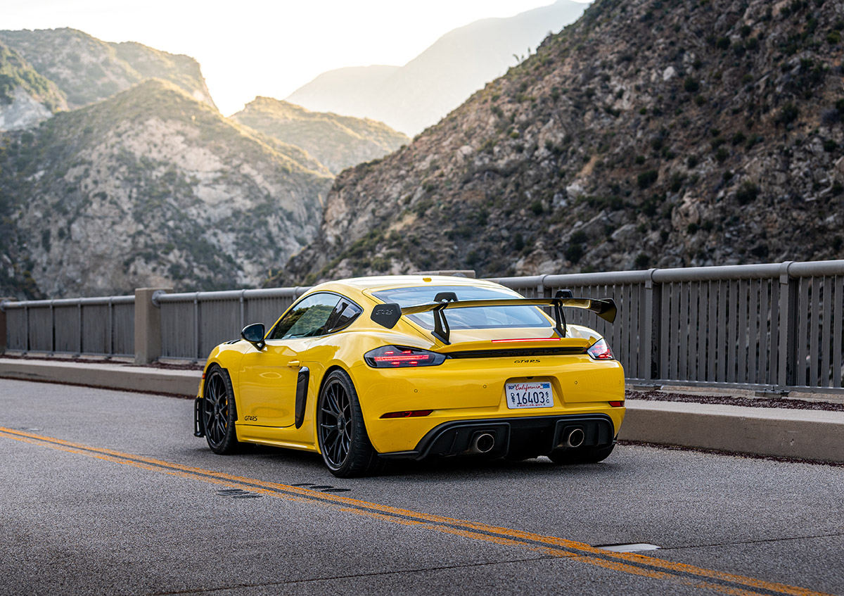 Porsche Club of America-Street Review: 2023 Porsche 718 Cayman GT4 RS is unapologetically brutal
