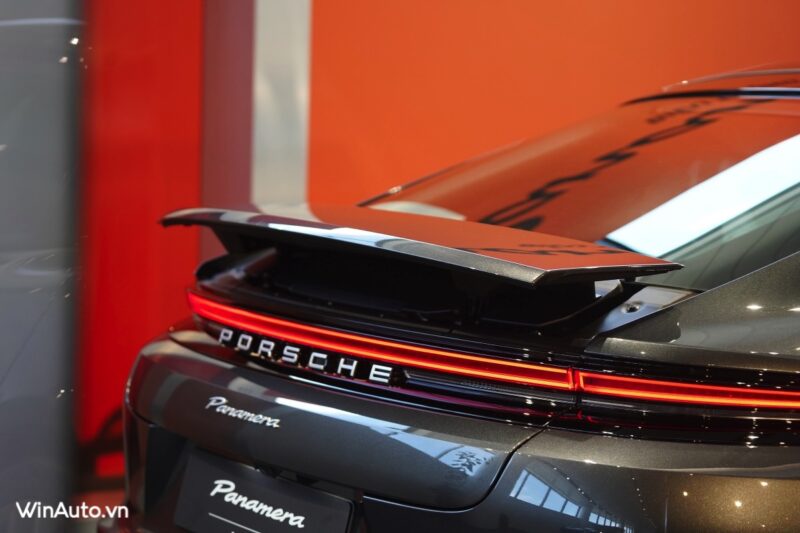 can-xe-Porsche-Panamera-2024-2025-Winauto