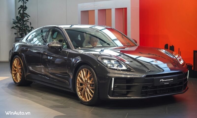 Porsche Panamera 2025 bán tại Việt Nam