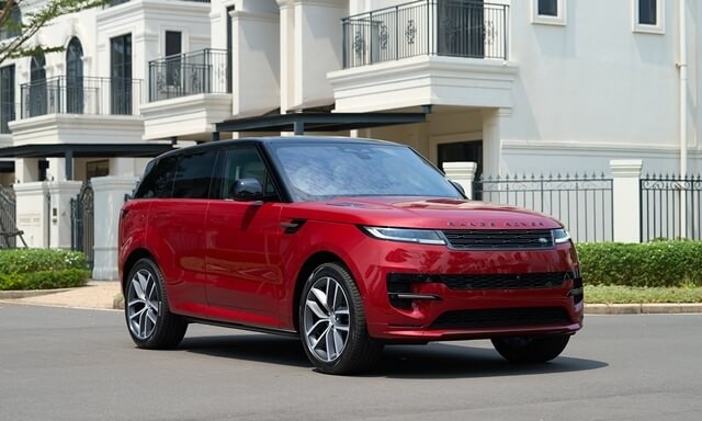 Range-Rover-Sport-phan-dau-xe
