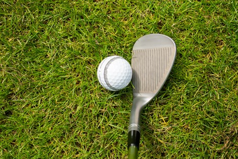 Hitting TaylorMade MG5 Wedge