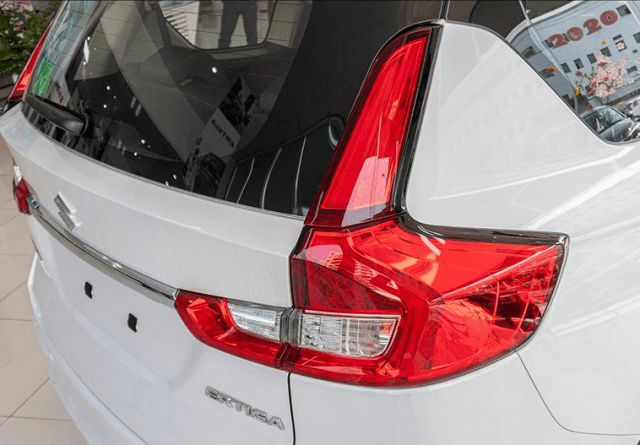 So sánh xe Suzuki XL7 2022 và Suzuki Ertiga 2022: Chọn “anh” hay chọn “em”?