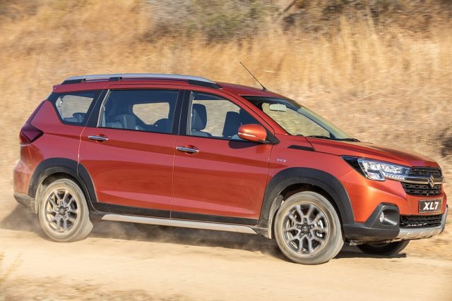 So sánh xe Suzuki XL7 2022 và Suzuki Ertiga 2022: Chọn “anh” hay chọn “em”?