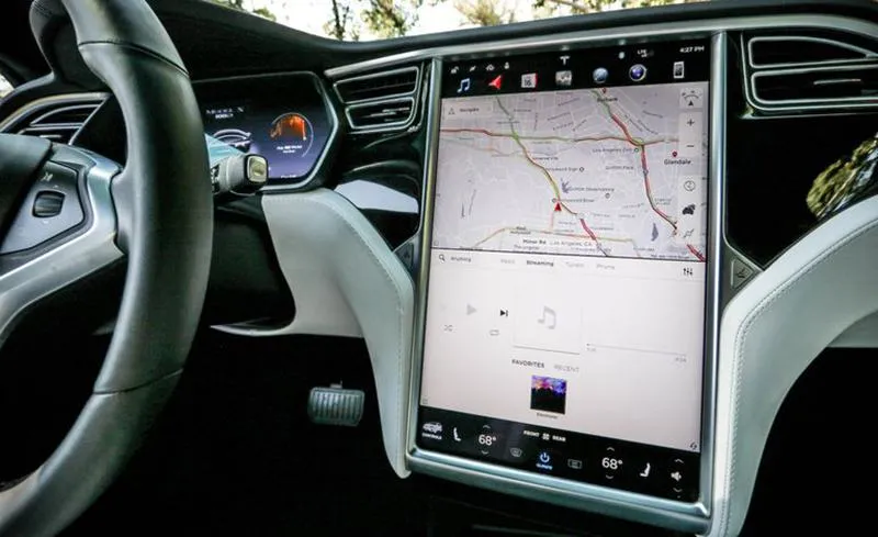 dvd-xe-tesla-model-x-2021-muaxegiatot-vn
