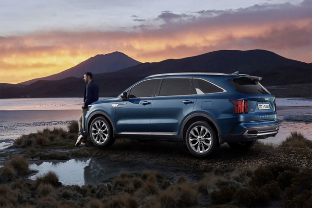 Kia Sorento 2022: Giá bao nhiêu? Đánh giá thông số kỹ thuật