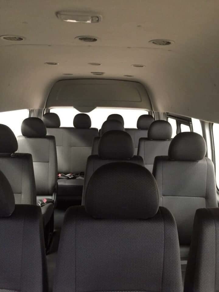 tran-xe-toyota-hiace-2020-toyota-an-giang