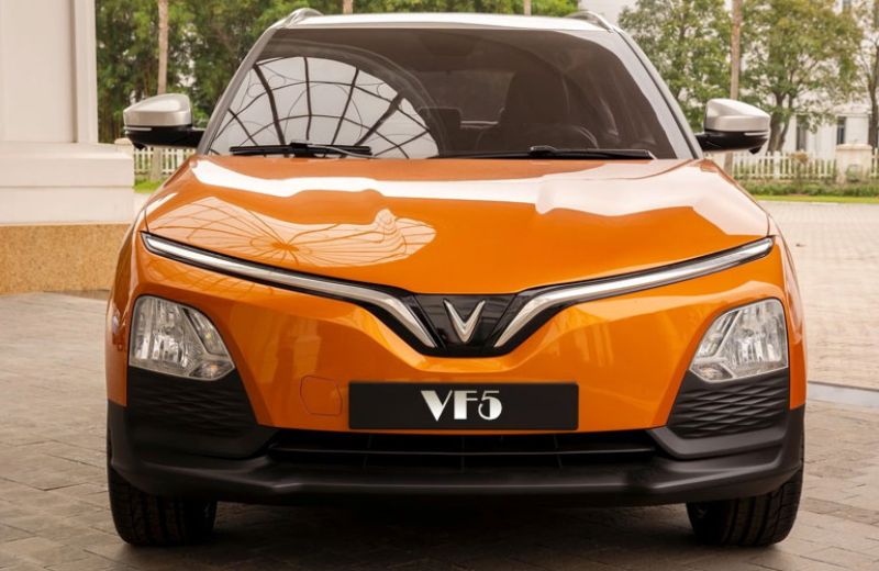 Đầu xe Vinfast VF5 có nhiều nét tương đồng với Vinfast VF e34