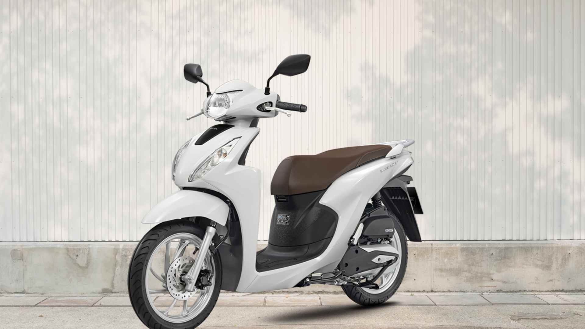 5-vision-trang-2022-co-tinh-nang-khoa-thong-minh-smart-key-giup-ban-mo-khoa-va-tim-xe-de-dang.jpg