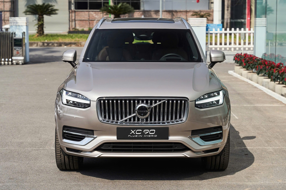 ảnh đầu xe volvo xc90