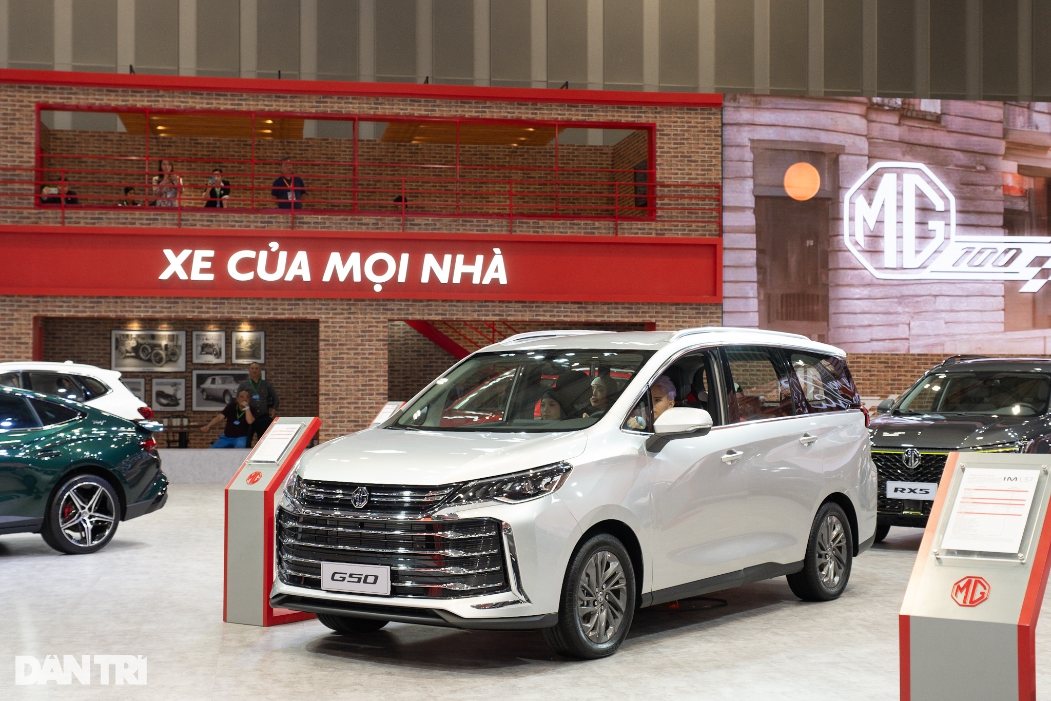 Ô tô Trung Quốc ồ ạt về Việt Nam dịp cuối năm, có xe 7 chỗ giá mềm - 3