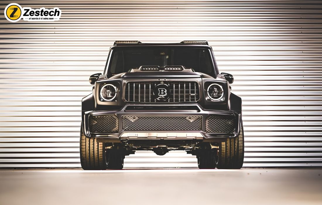 Brabus G800 được giới thiệu lần đầu tại Triển lãm ô tô Việt Nam năm 2022