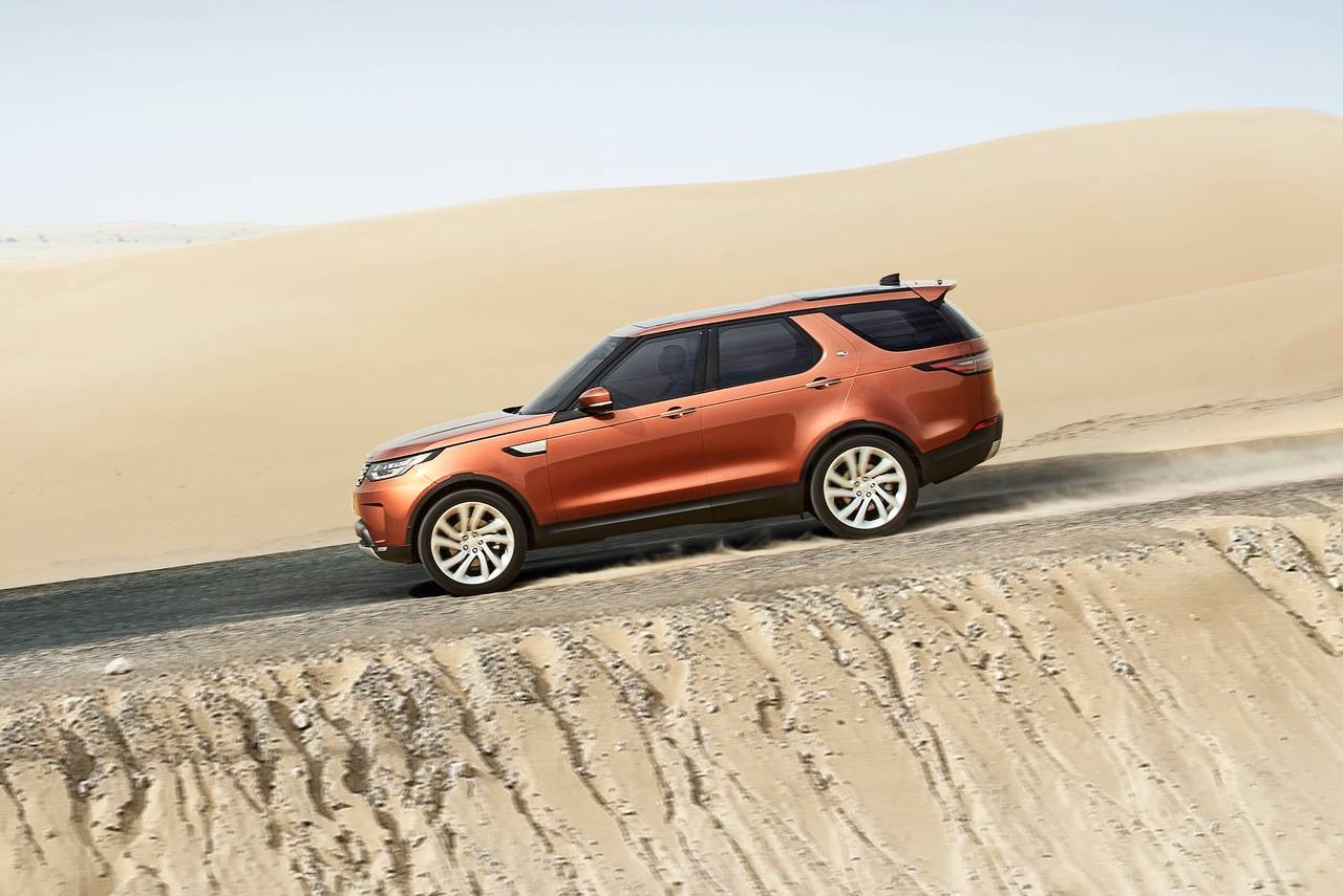 Discovery - xe SUV 7 chỗ hạng sang linh hoạt nhất của Land Rover - 1