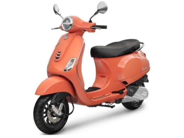 Dòng xe tay ga thời trang Vespa LX iGet