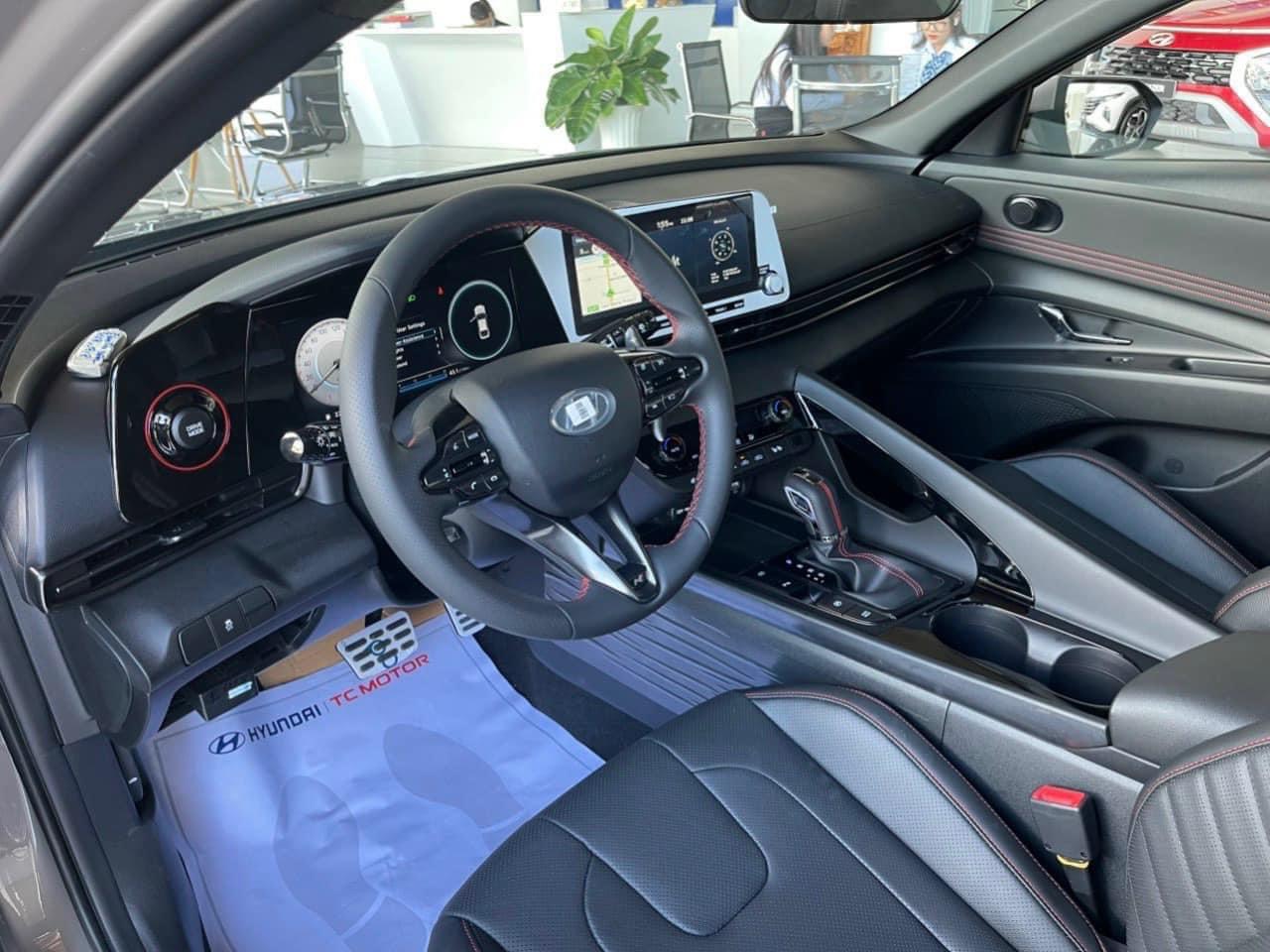nội thất elantra