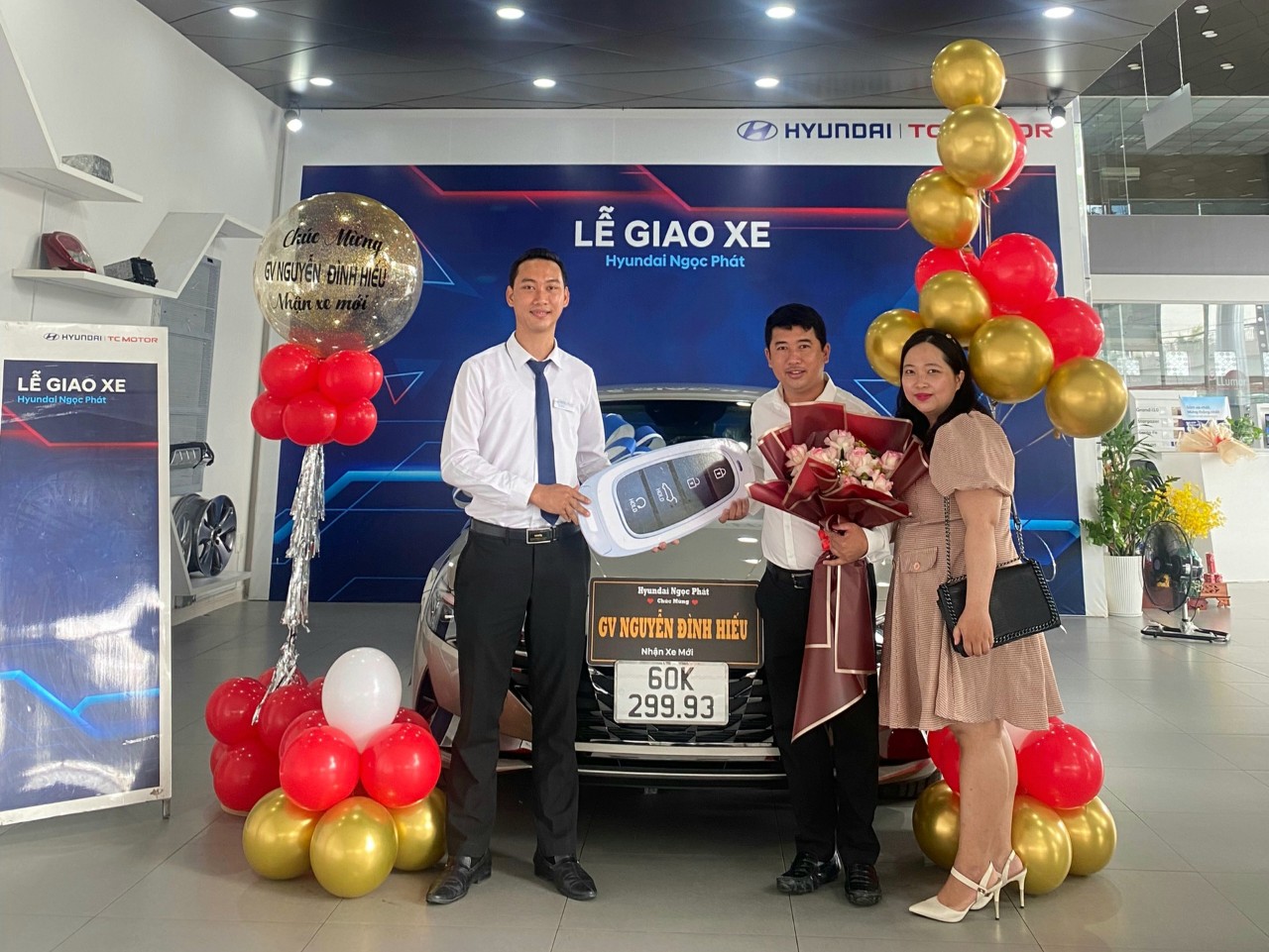 Lễ bàn giao xe Hyundai